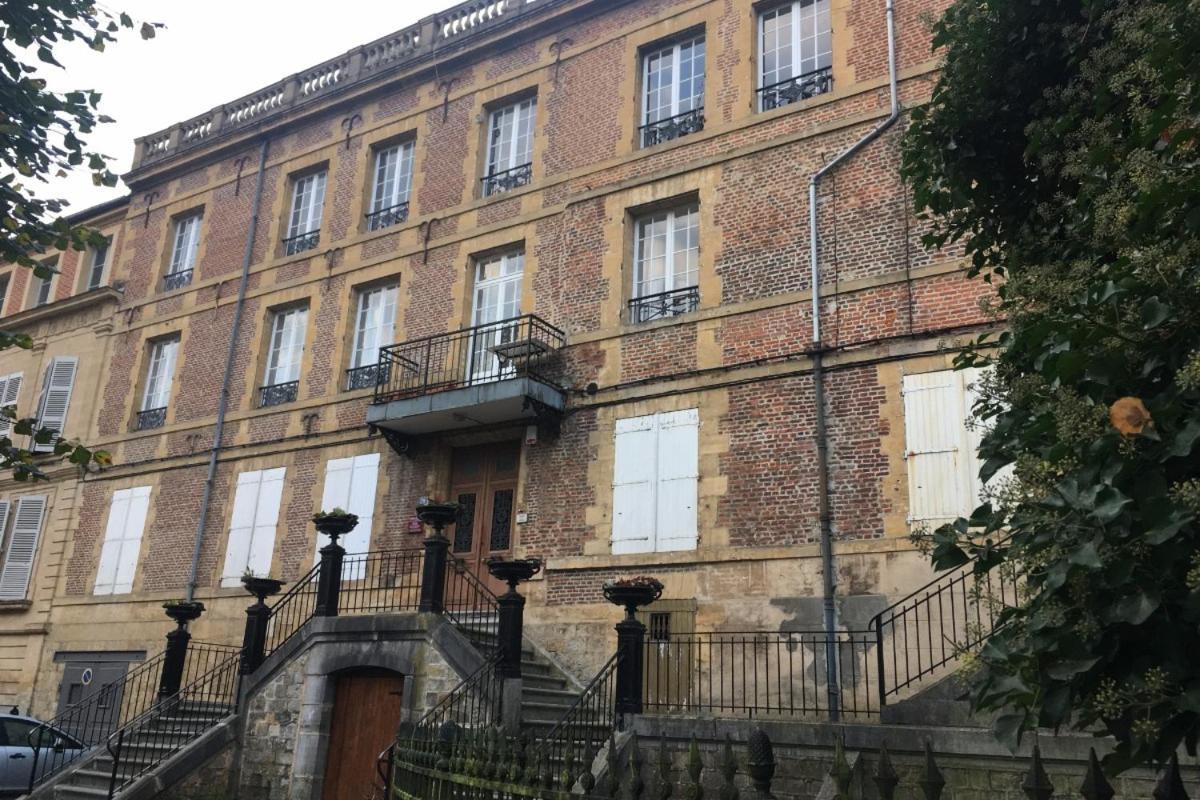 Charleville-Mézières Chambre D'Hote Du Quai Rimbaud المظهر الخارجي الصورة